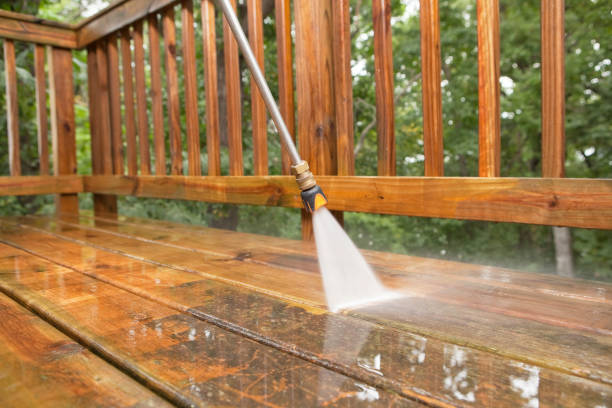 Best Driveway Pressure Washing  in Chauvin, LA